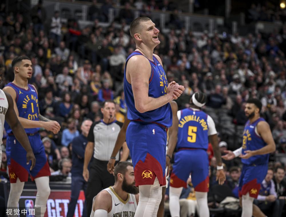 之间定期举 之间定期举